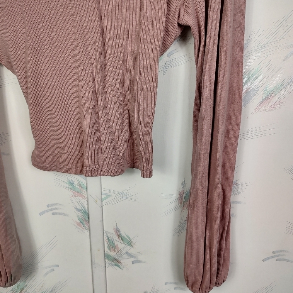 Fashion Nova Pink Long Sleeve Cropped Top - Picture 10 of 11